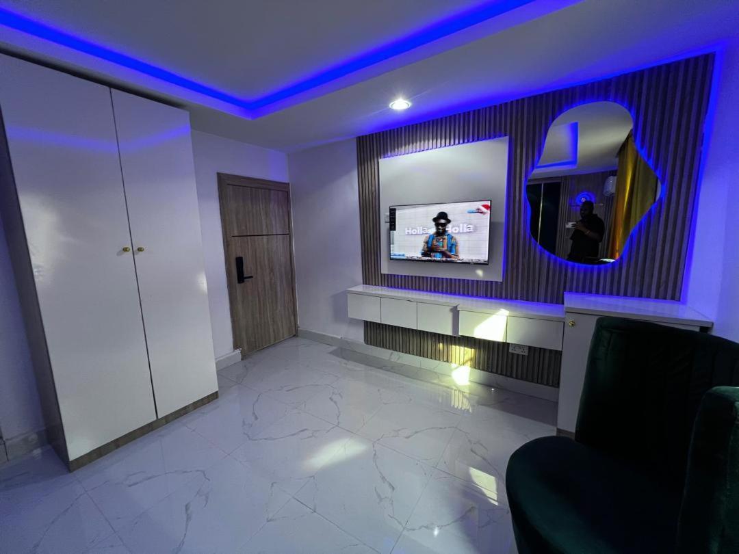 Villa Palazzo Hotel 2 Ikeja Kültér fotó