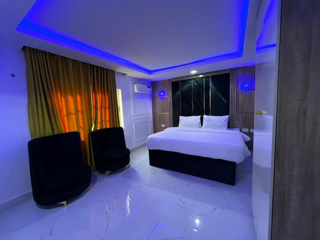 Villa Palazzo Hotel 2 Ikeja Kültér fotó