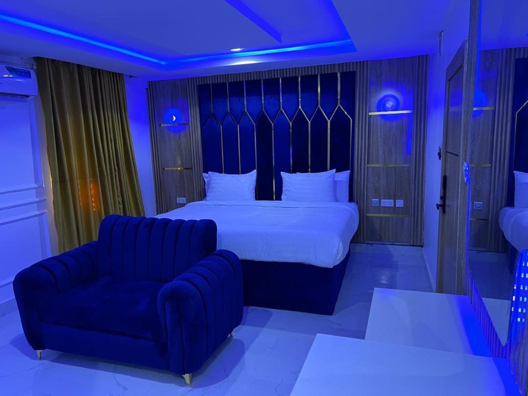 Villa Palazzo Hotel 2 Ikeja Kültér fotó