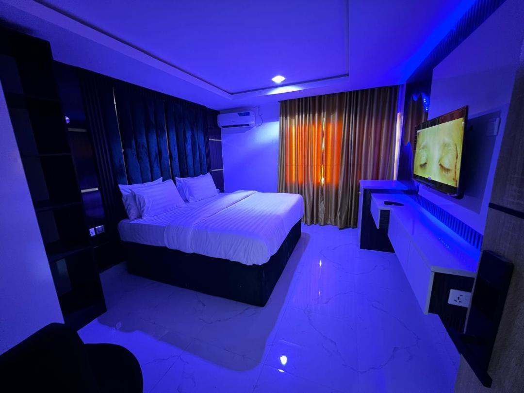 Villa Palazzo Hotel 2 Ikeja Kültér fotó