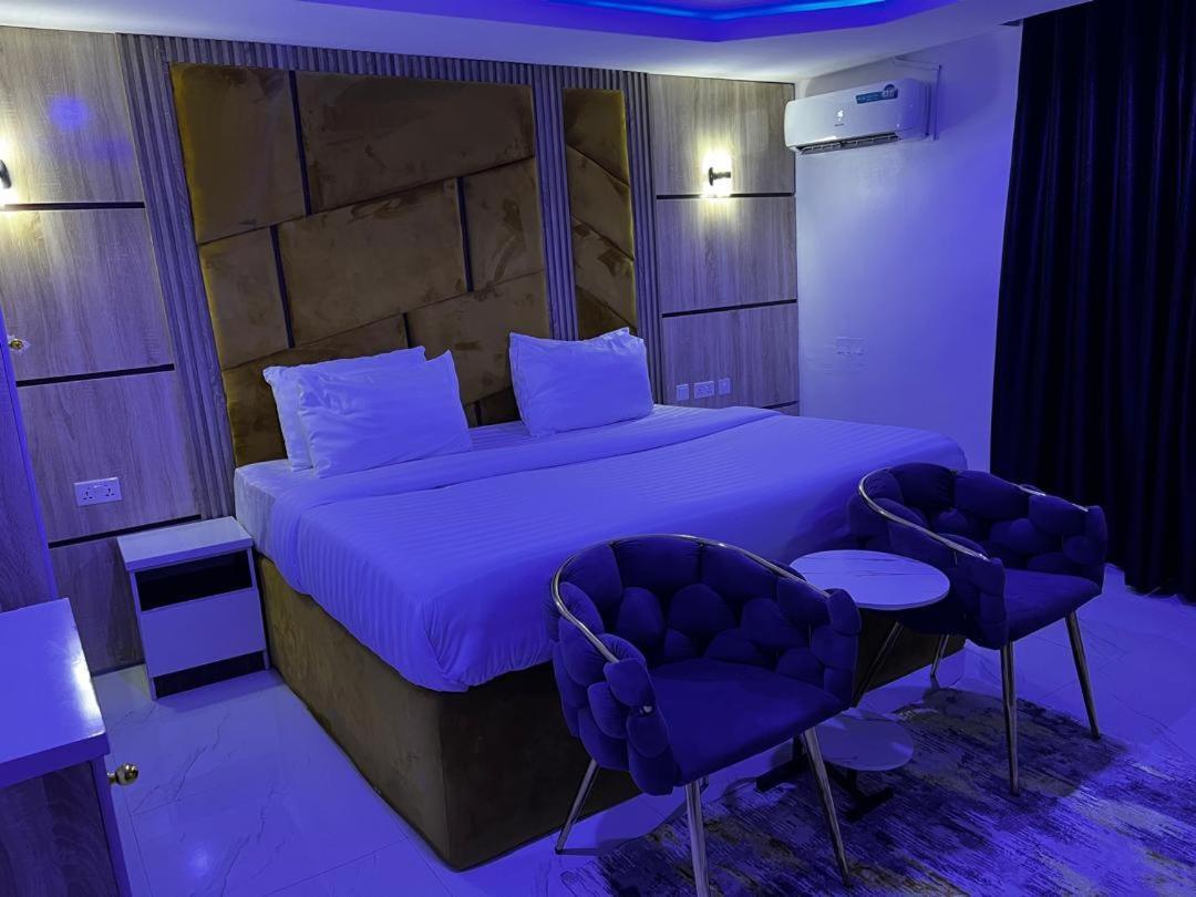 Villa Palazzo Hotel 2 Ikeja Kültér fotó