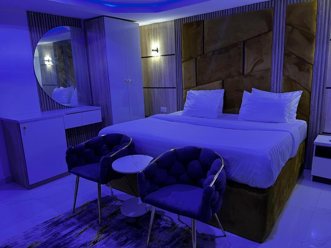 Villa Palazzo Hotel 2 Ikeja Kültér fotó