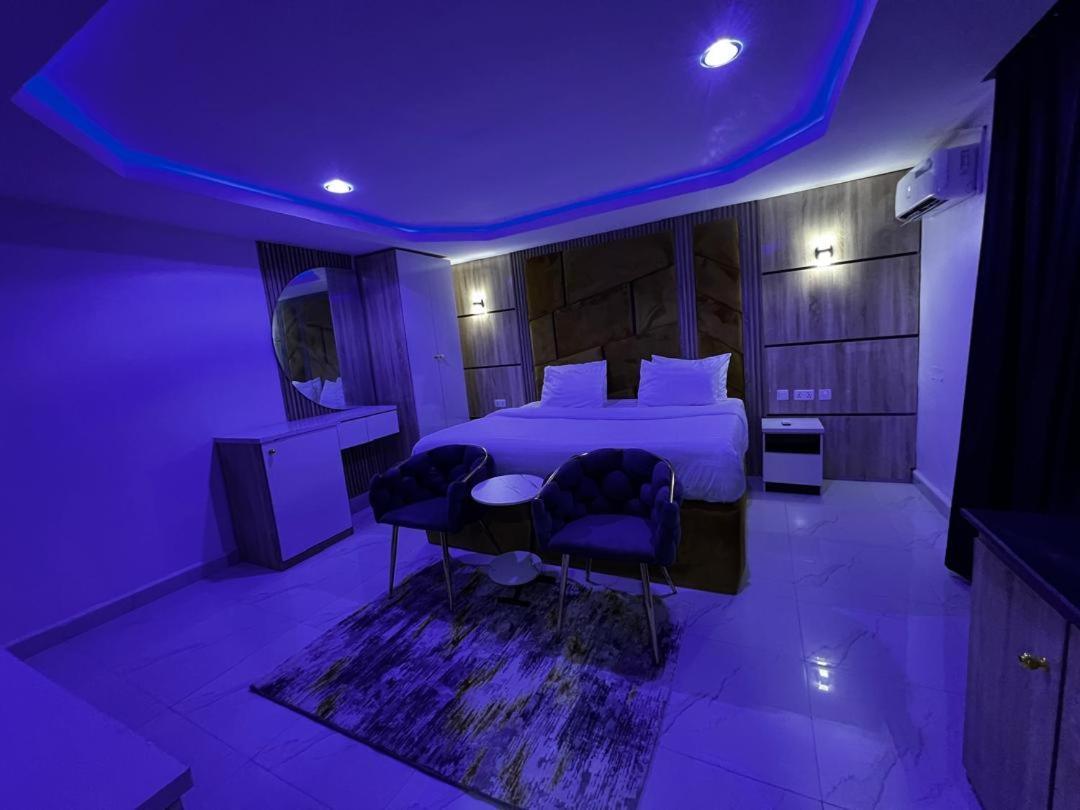 Villa Palazzo Hotel 2 Ikeja Kültér fotó